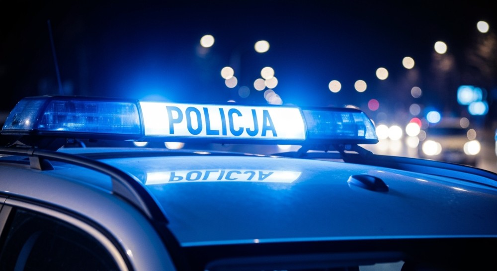 Pijany kierowca uderzył w barierę i odjechał. Miał prawie 3 promile alkoholu