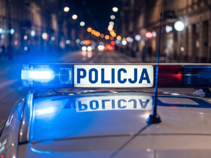 Sąsiadka okradała seniora, wykorzystując jego aplikację bankową