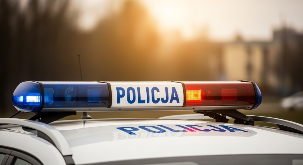 Policjanci odnaleźli zagubionego seniora w Ornecie w środku nocy